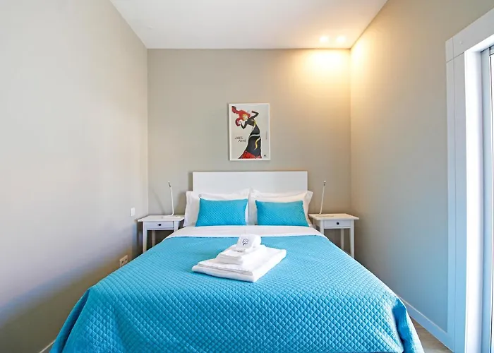 Casa Sao Vicente - Near Centre With Private Parking *